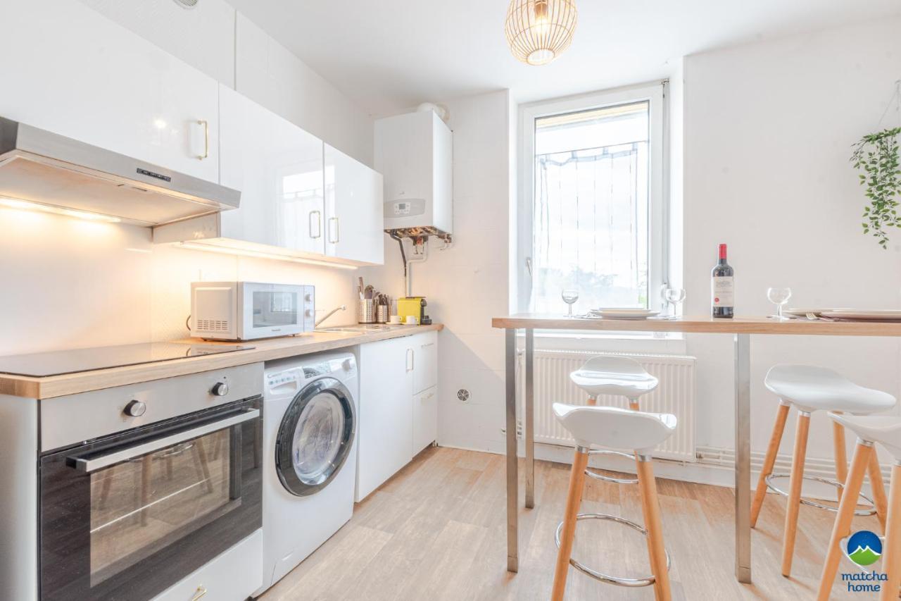 3 Appts - 3 A 7 Lits - Parfait 6 A 10 Pers - Max 26 Pers - 1 Immeuble - Convivialite, Rentabilite ------ English - 3 Apts - 3 To 7 Beds - Ideal For 6 To 10 Guests - Up To 26 - Same Building - Friendly, Flexible Hettange-Grande Exterior foto