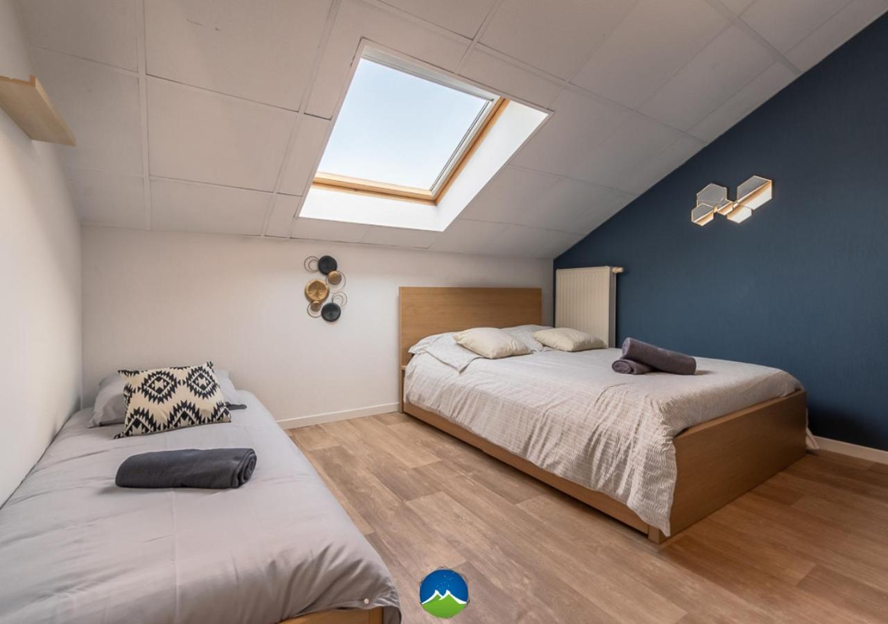 3 Appts - 3 A 7 Lits - Parfait 6 A 10 Pers - Max 26 Pers - 1 Immeuble - Convivialite, Rentabilite ------ English - 3 Apts - 3 To 7 Beds - Ideal For 6 To 10 Guests - Up To 26 - Same Building - Friendly, Flexible Hettange-Grande Exterior foto
